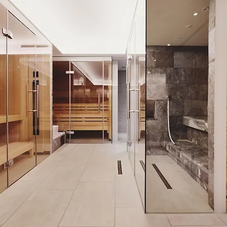 Burg Oberlech Hotel 4*